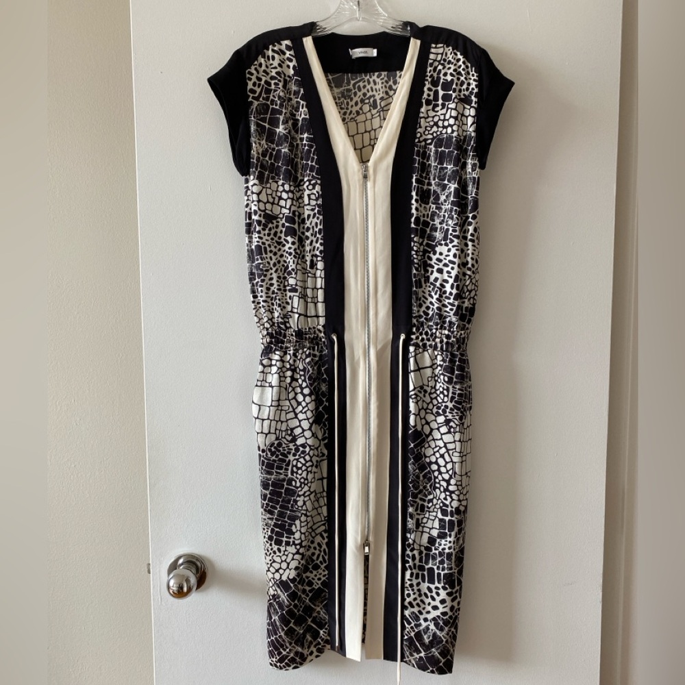 Vince Black and White 100% Silk Geometric Midi Dress